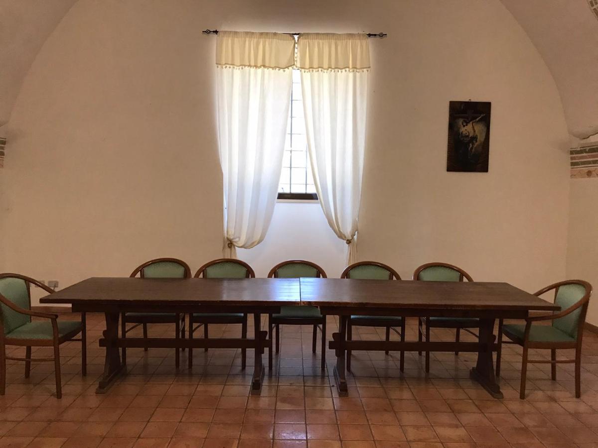 Convento Di Stignano Hotel Rignano Garganico Buitenkant foto