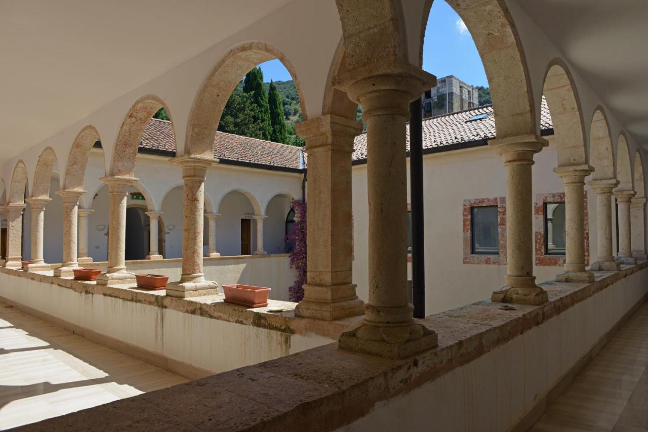 Convento Di Stignano Hotel Rignano Garganico Buitenkant foto