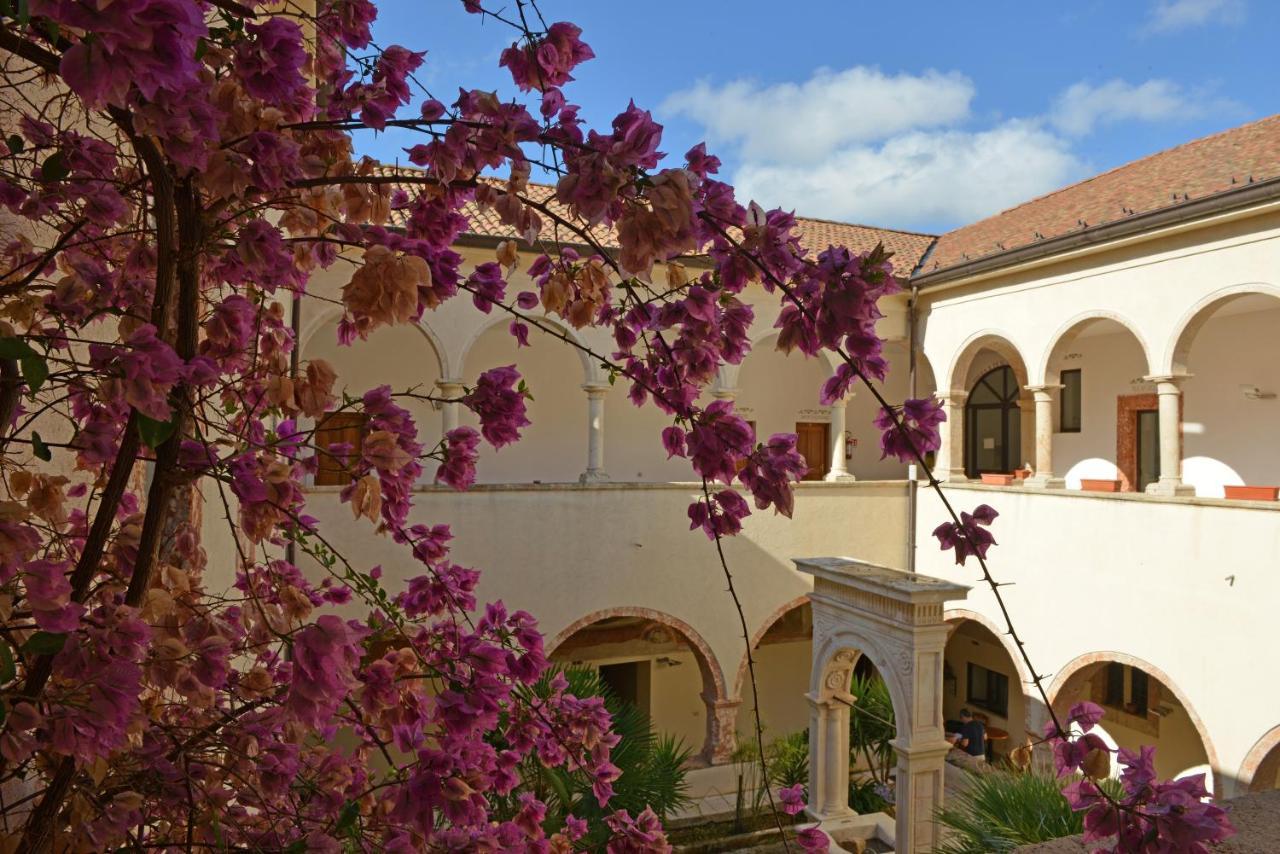 Convento Di Stignano Hotel Rignano Garganico Buitenkant foto
