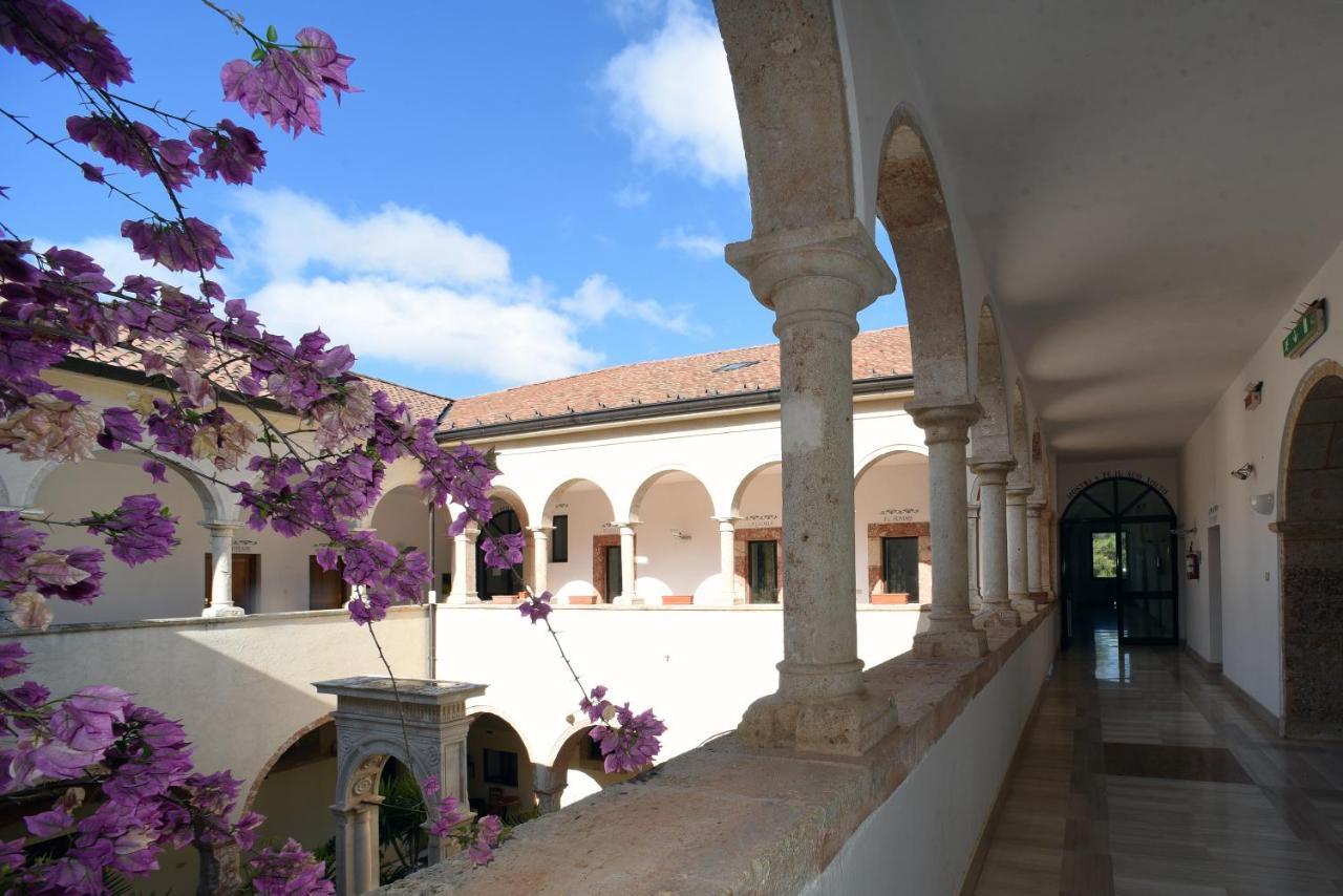 Convento Di Stignano Hotel Rignano Garganico Buitenkant foto
