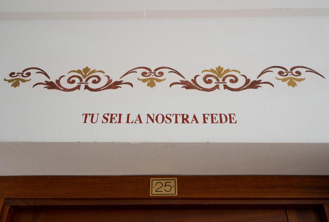 Convento Di Stignano Hotel Rignano Garganico Buitenkant foto